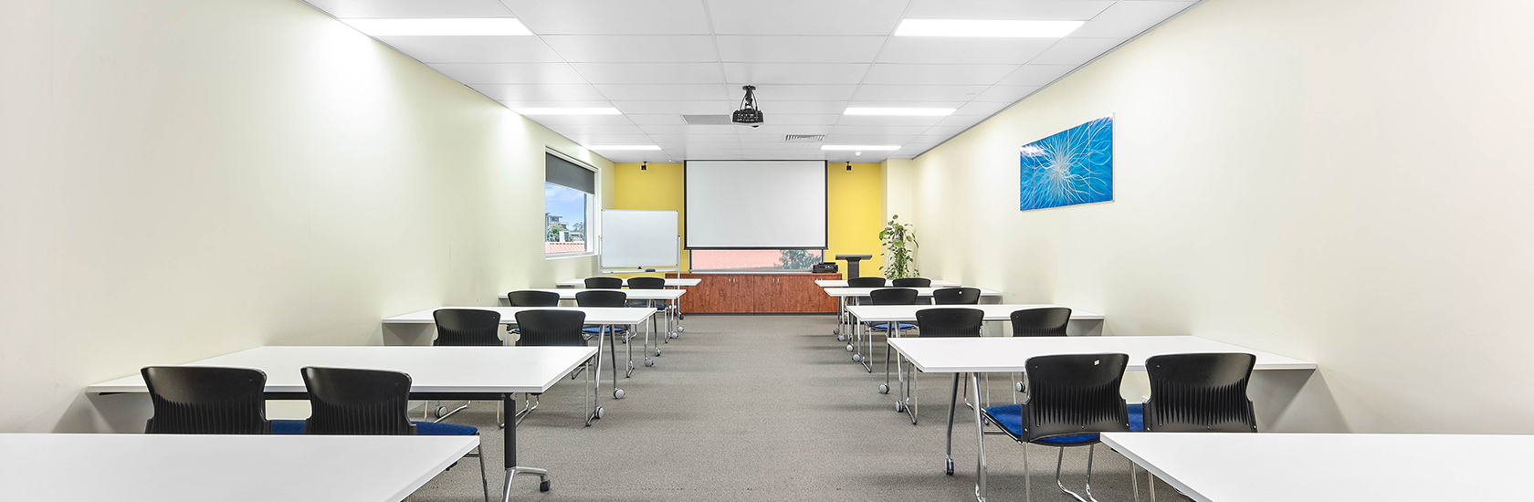 penrith serviced offices training room
